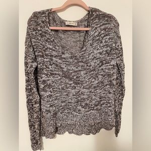 Abercrombie & Fitch black and white cable knit sweater